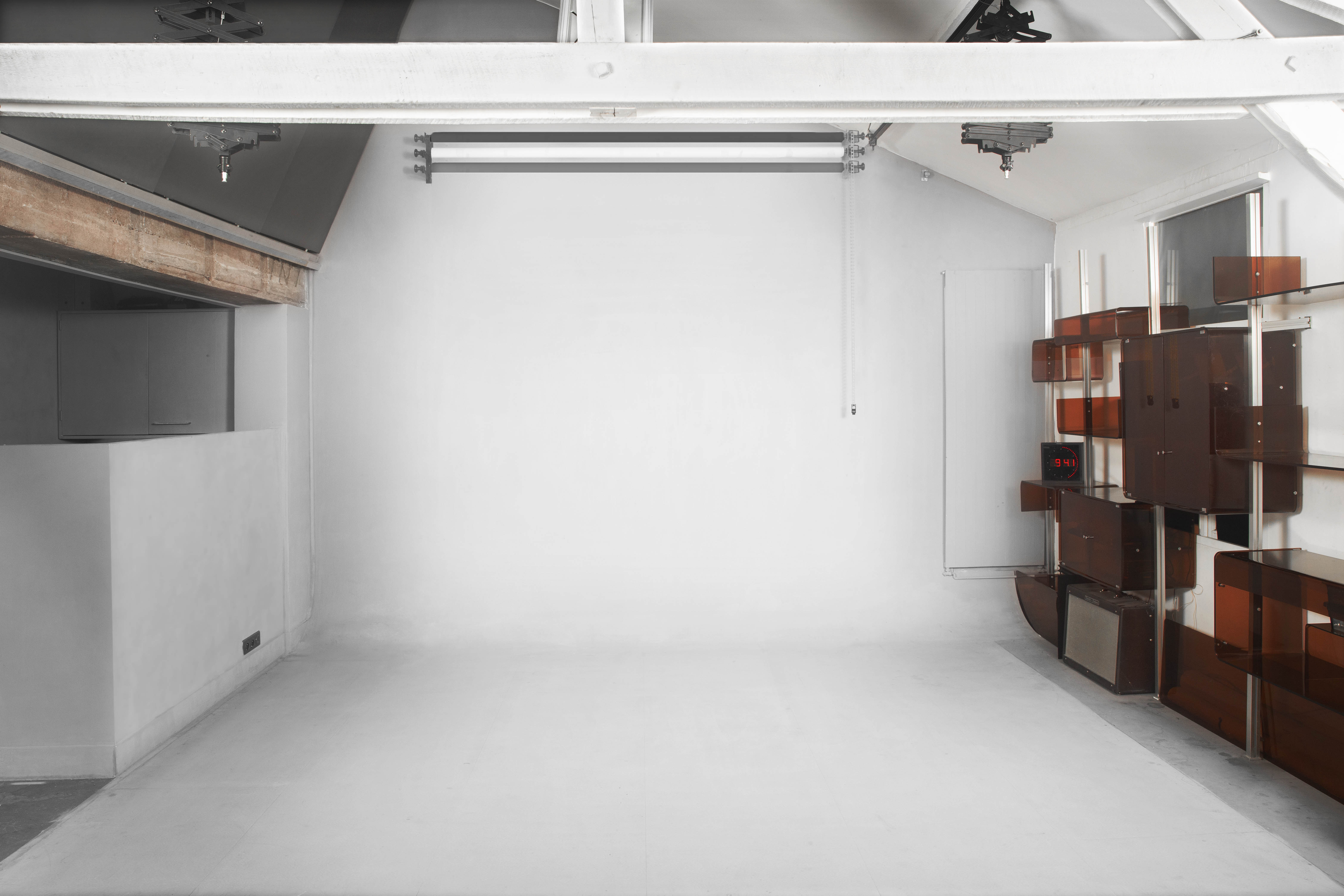 Entouré de jardin le studio.ludos respire le calme